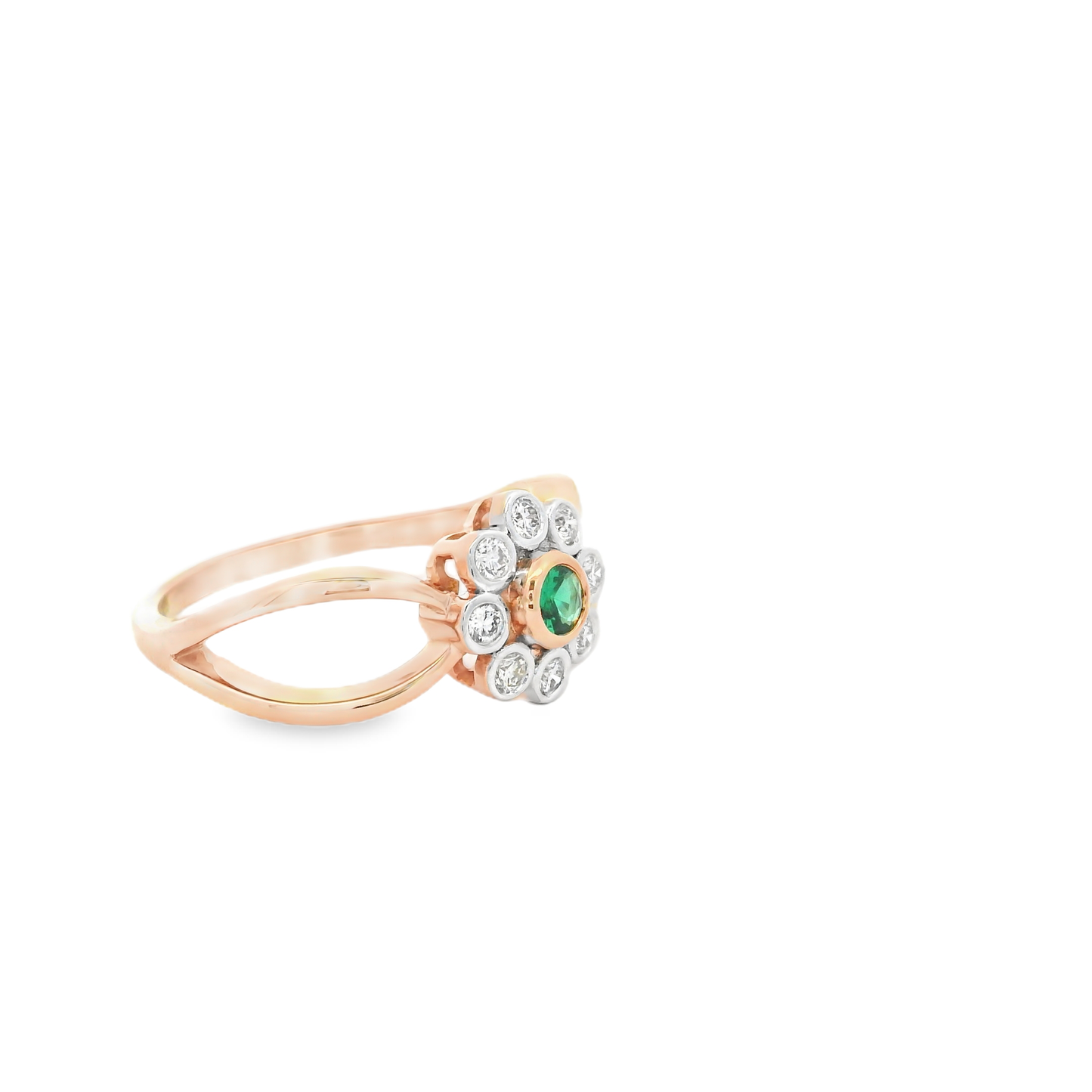 Elegant Floral Design Ring