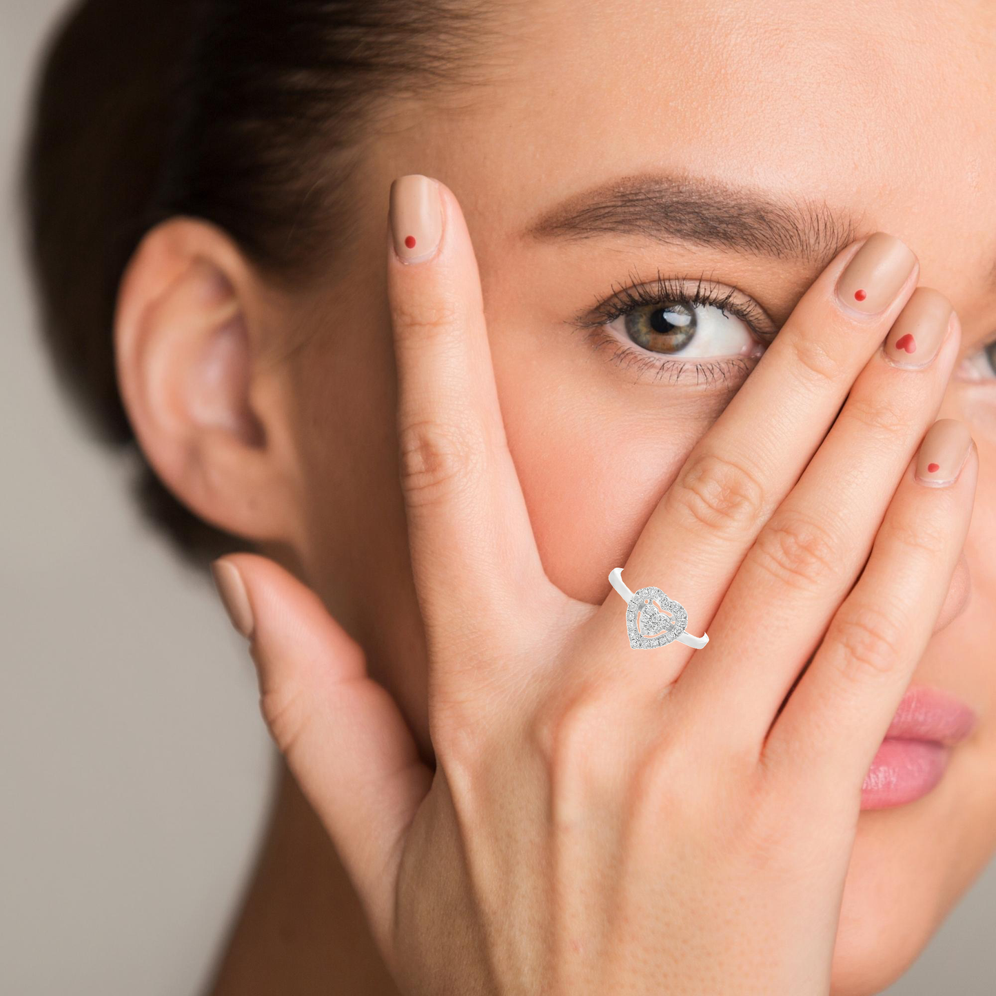 Elegant Heart-Shaped Diamond Ring